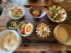 ボリューム満点ランチプレート 「aiai」