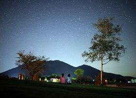 【天然のプラネタリウム】蒜山高原で満天の星に包まれる