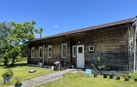 緑豊かな自然に囲まれた喫茶店「つばさカフェ」