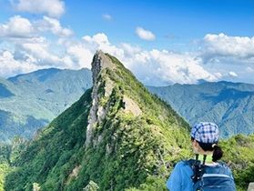 石鎚山でお山開き