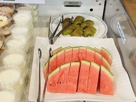 夕食デザートにスイカが登場!
