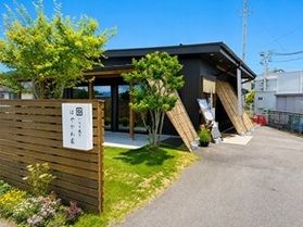 信州の恵みを囲炉裏で味わう上質なひととき「はやかわ家」