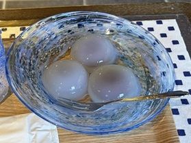 銘菓くずまんじゅうの老舗「伊勢屋」