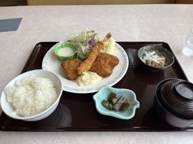 港町レストラン鮮（せん）