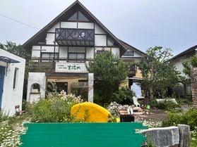 -庄原グルメ-素敵な雑貨と洋館風カフェ