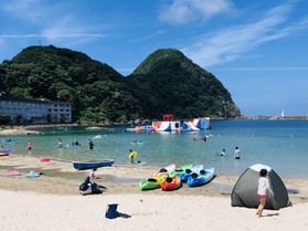 今日7月24日は 7(な)2(つか)4(しい)日