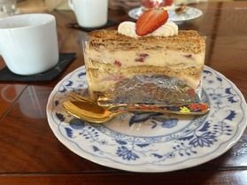 友達の家!?のような洋菓子屋「まるにつた」