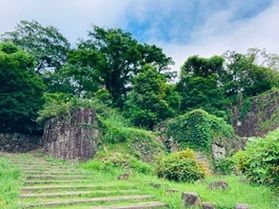 丹鶴城公園(新宮城跡) ～夏薫～