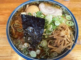 庄内至極の一杯〜ら〜めん 満び〜