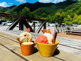 乗鞍高原でひと休み「GiFT NORiKURA」のジェラート