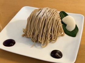 新栗の季節だョ！全員集合！<br>小布施【えんとつ】