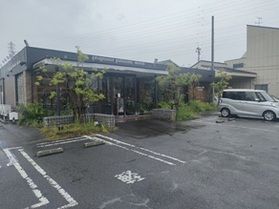 「パティスリーもりん」
