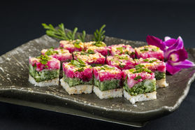 大好評!!「館山ミルフィーユ押寿司」