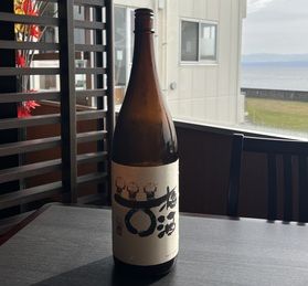 夕食と一緒に楽しむ鹿児島の梅酒