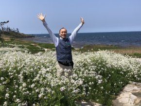 二の浜海岸はハマダイコンの花が満開だよ！