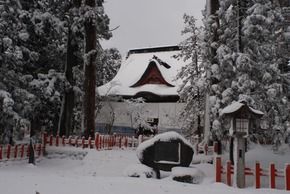 冬季期間中の出羽三山神社＆石段詣に関するお知らせ