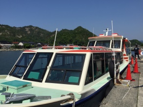 浦富海岸 島めぐり遊覧船