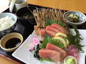 昼営業行ってます！
