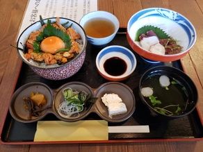 大三島の「レストラン　よし川」