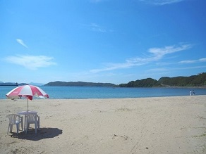 今年の夏は加太海水浴場で遊んでみてはいかがでしょうか？