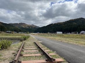 永平寺まで廃線跡を親子で歩いてみた。