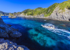 厳選プログラム「ヒリゾ浜でシュノーケリング体験」予約受付中！
