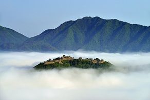 竹田城（冬期・観覧時間のご案内）