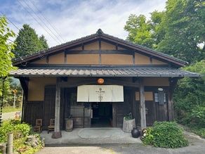 長い歴史の漬物屋