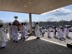 平国祭「おいで祭り」　休暇村にお神輿、神馬が巡行にきました