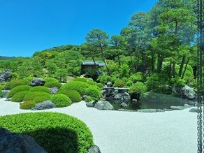 日本一の庭園　足立美術館