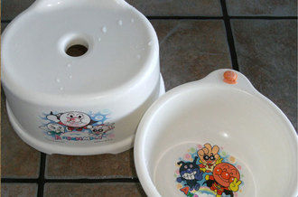 お子様用イス・洗面器