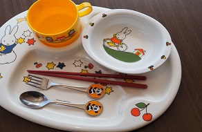 お子様食器各種
