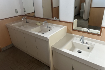洗面所<トイレ棟内>