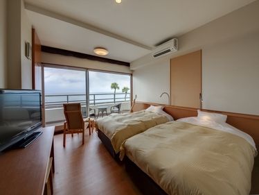 洋室ツイン（海側）