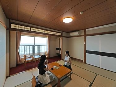 和室10畳・8畳