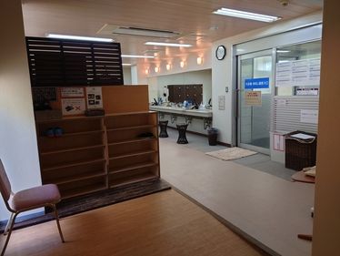 温泉大浴場　入口・脱衣所