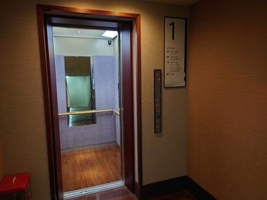 エントランス・ロビー