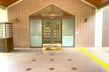 駐車場・建物入口・玄関