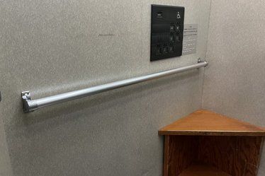 ３.ロビー・ＥＶ・多目的トイレ