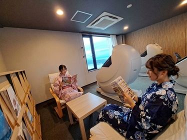 ライブラリー＆マッサージコーナー（3F)