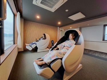 ライブラリー＆マッサージコーナー（3F）