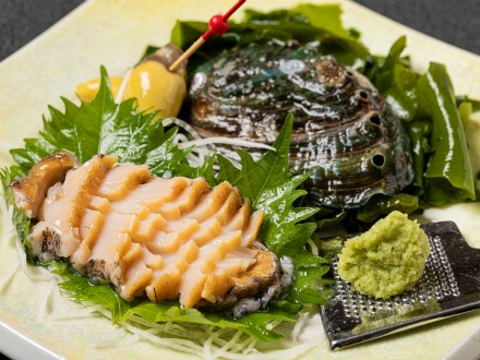 あわびの刺身（通年）