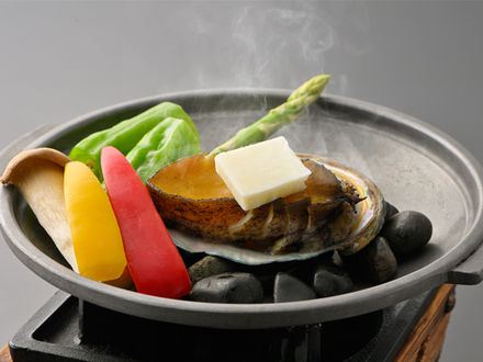 瀬戸内あわびのバター焼き