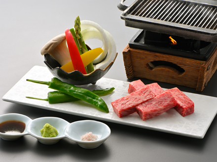 オリーブ牛の鉄板焼き