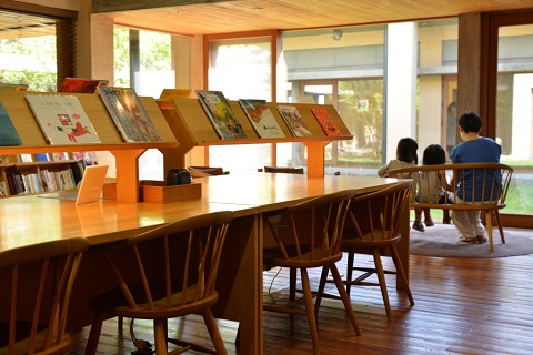 絵本の部屋