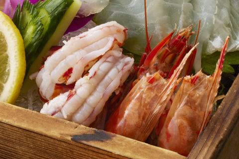 うなぎの白焼き・ハモと地魚盛り合わせ付きビュッフェ