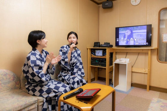 カラオケボックス