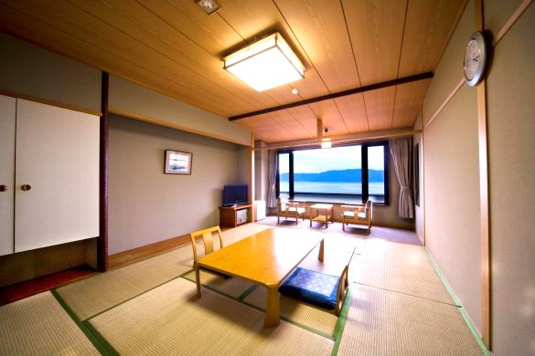東館　和室10畳トイレ付お風呂なし