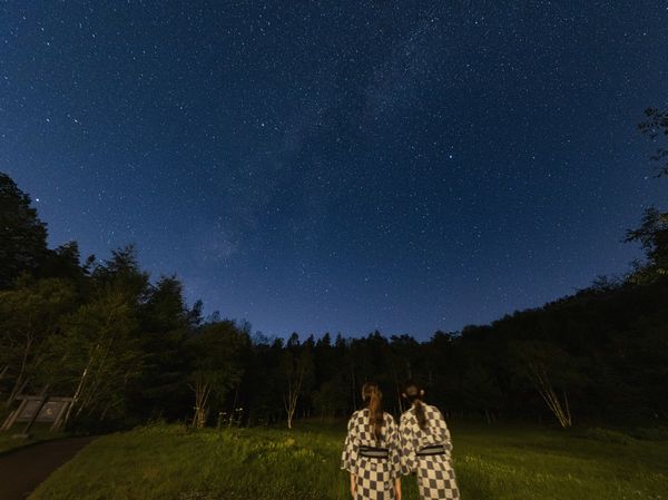 スタッフが星空をご案内します。