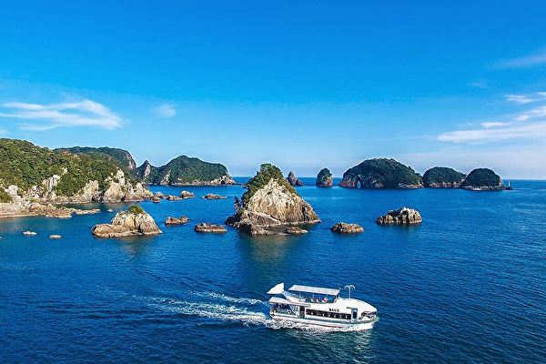 紀の松島めぐり（木曜：くじらの町と勝浦湾クルーズ）